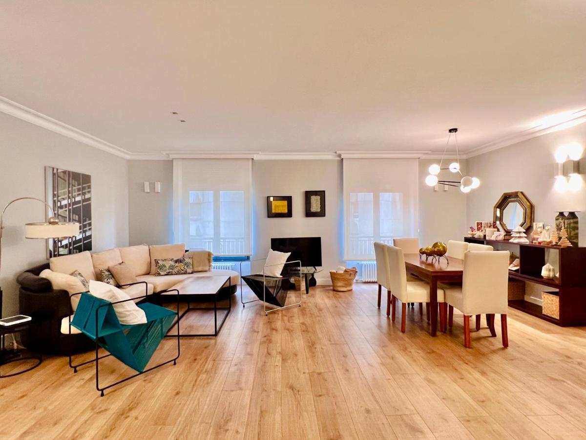 Apartament Housing Leon Gran Via Luxe Zewnętrze zdjęcie
