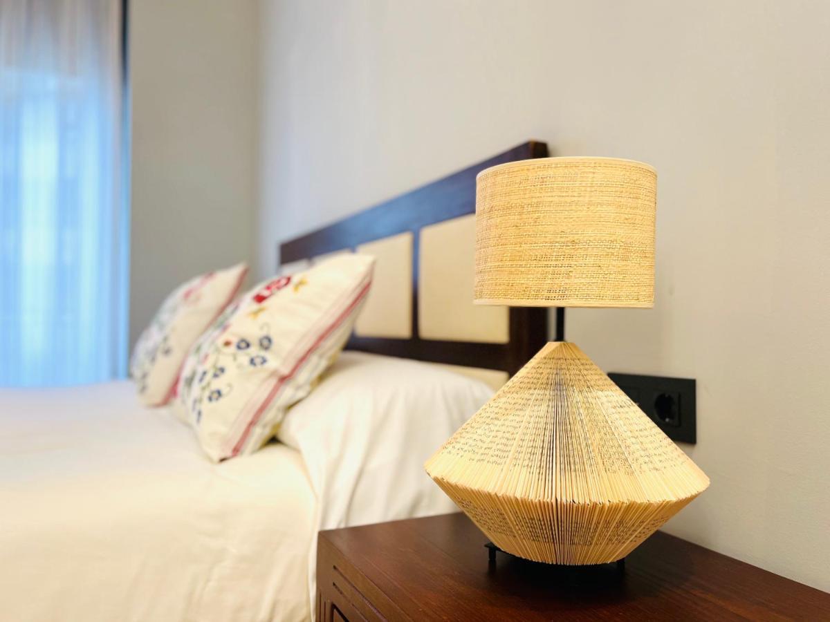 Apartament Housing Leon Gran Via Luxe Zewnętrze zdjęcie
